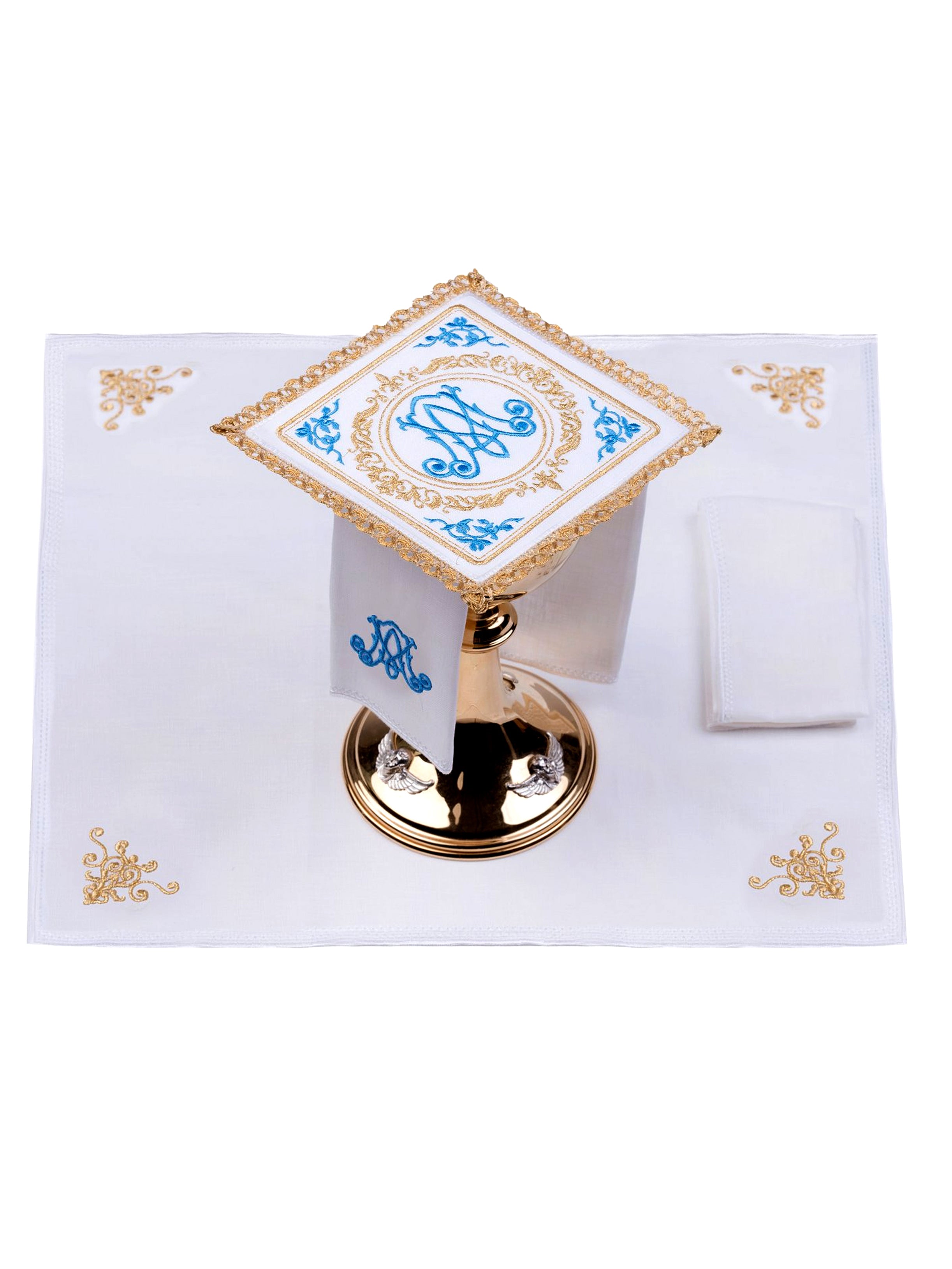 Marian altar linens set