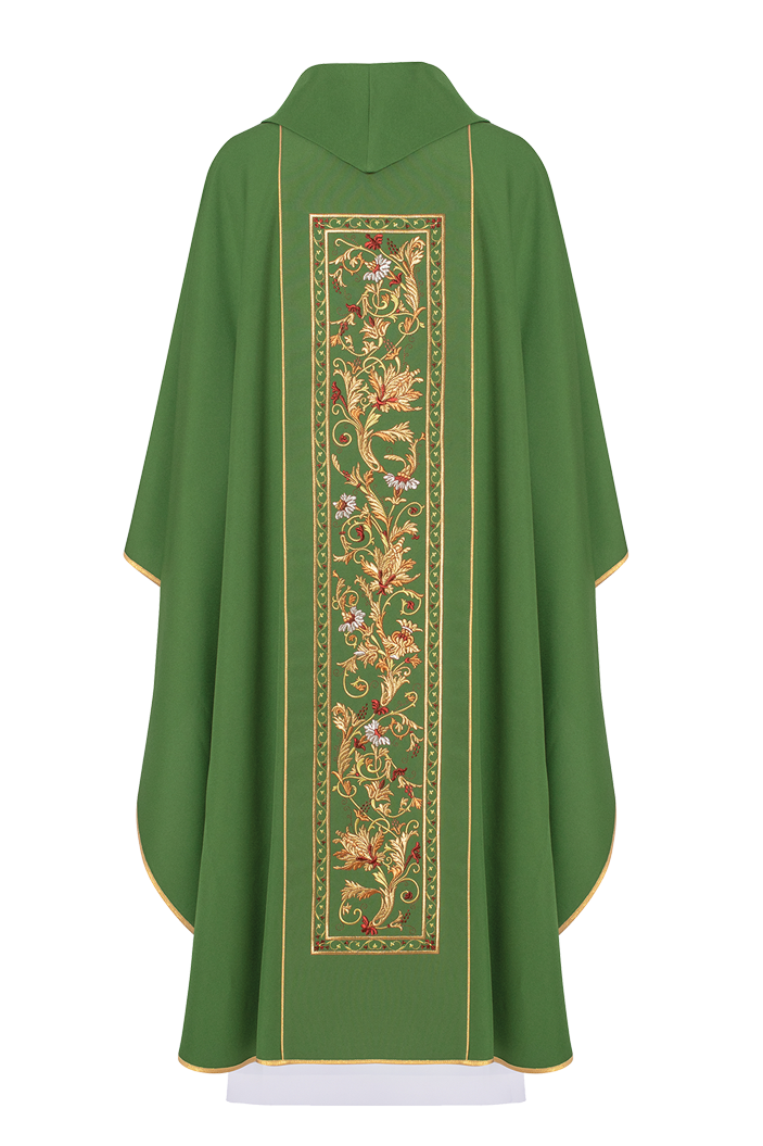 Chasuble richly embroidered with the symbol IHS in Green