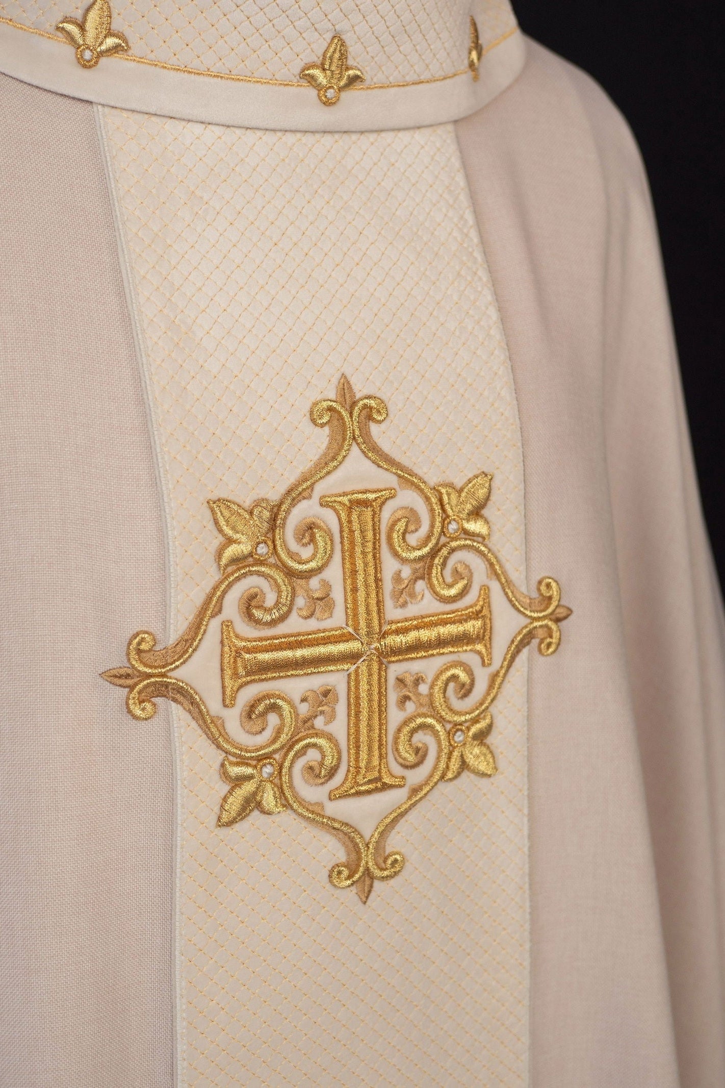 Chasuble with Velvet Ecru Band and Cross Embroidery