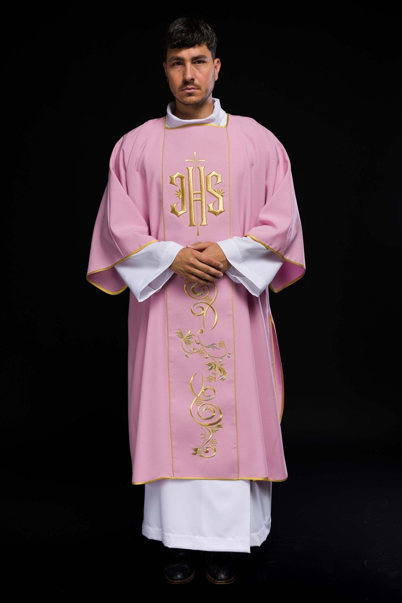 Pink dalmatic with embroidered IHS band KDL/031/08/01/A RÓŻWY DALMATYK - HAFTINAUSA.COM