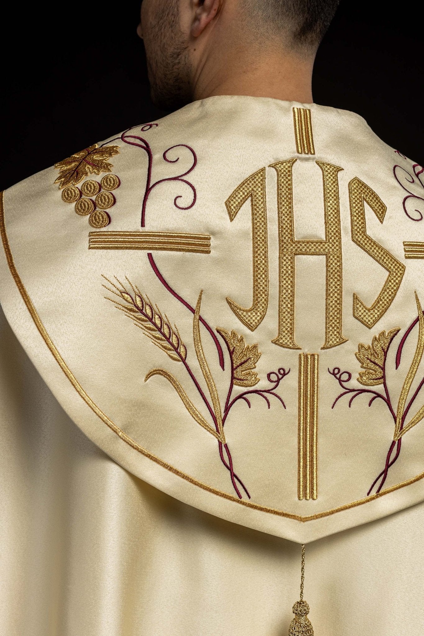Priest cope with IHS and grapes gold embroidery KKP/001/05/20 ECRU SAT.POMPON 150cm - HAFTINAUSA.COM