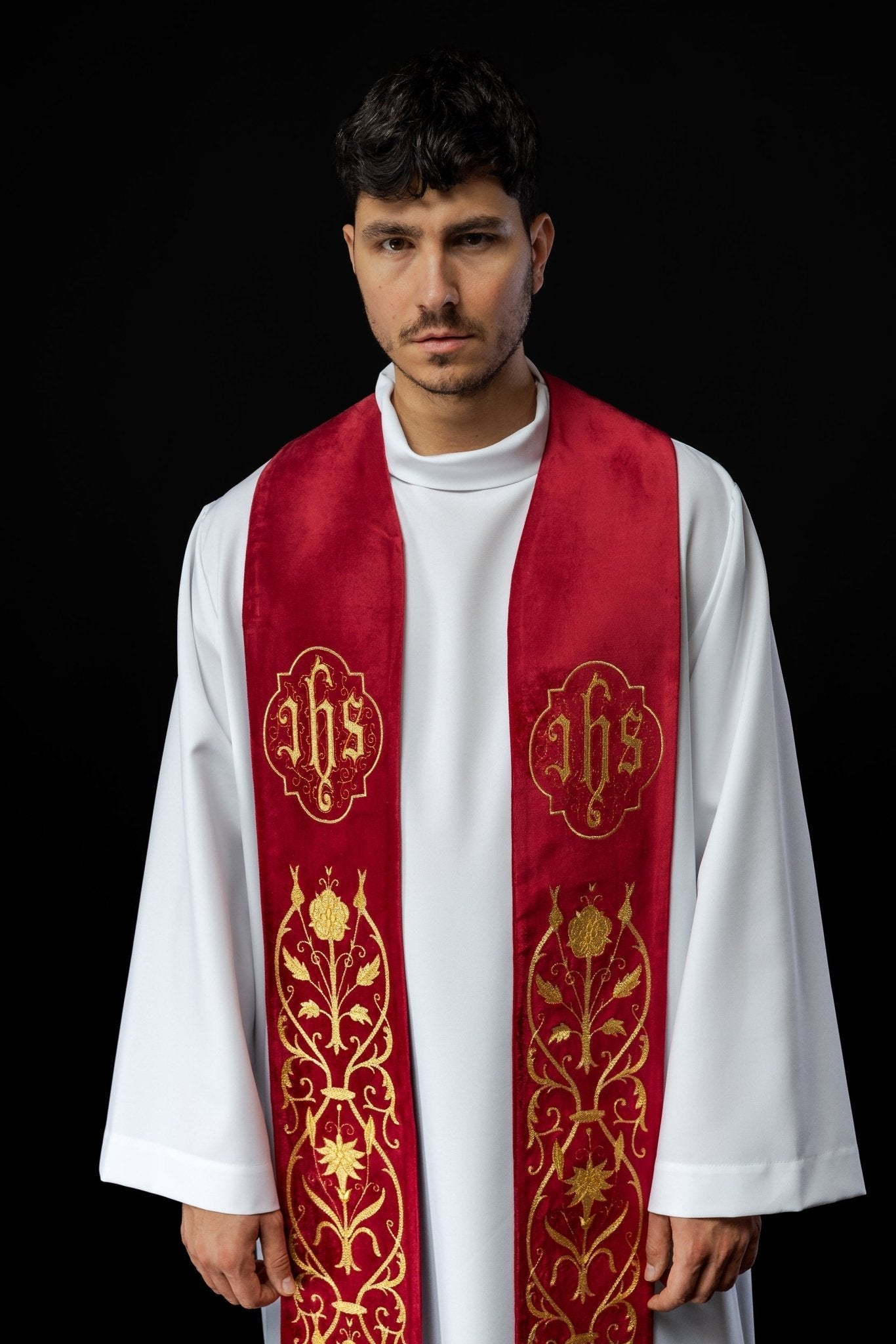 Priest stole in red with gold JHS and tassels S - 2052 - 02 - 76 - HAFTINAUSA.COM