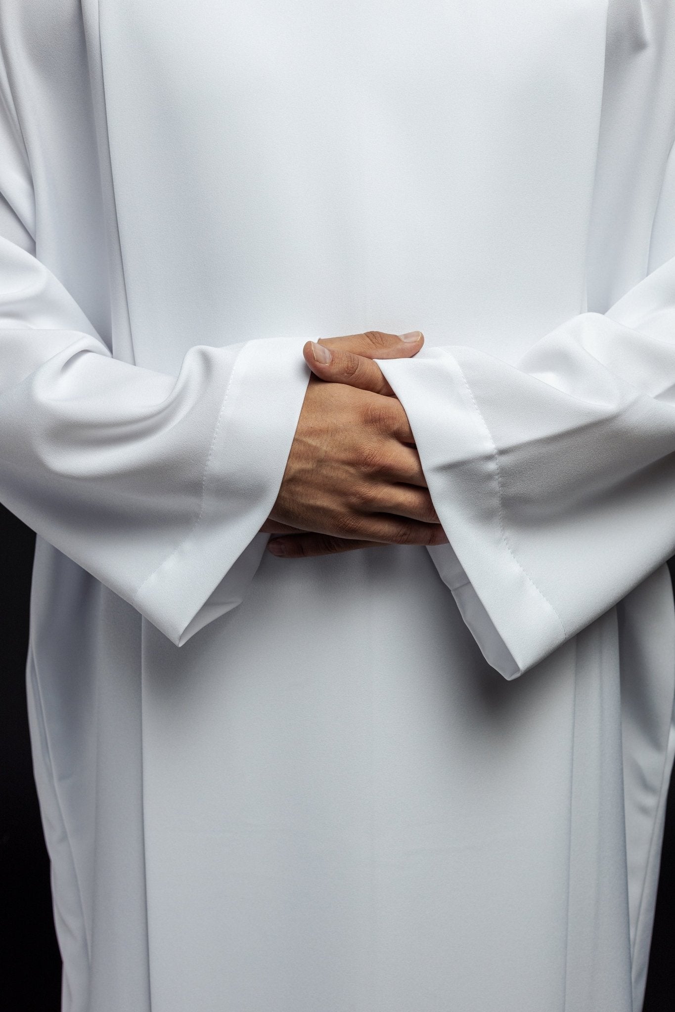 Priest's alb with neck collar in white KAB/022/04/12 135cm/164cm - HAFTINAUSA.COM