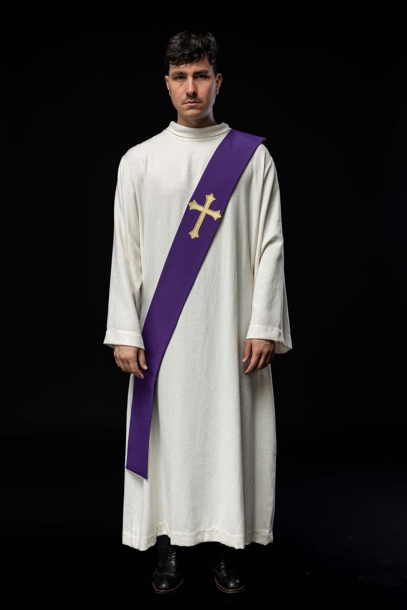 Purple Deacon stole with a Cross KSD/133/03/01 FIOLET - HAFTINAUSA.COM