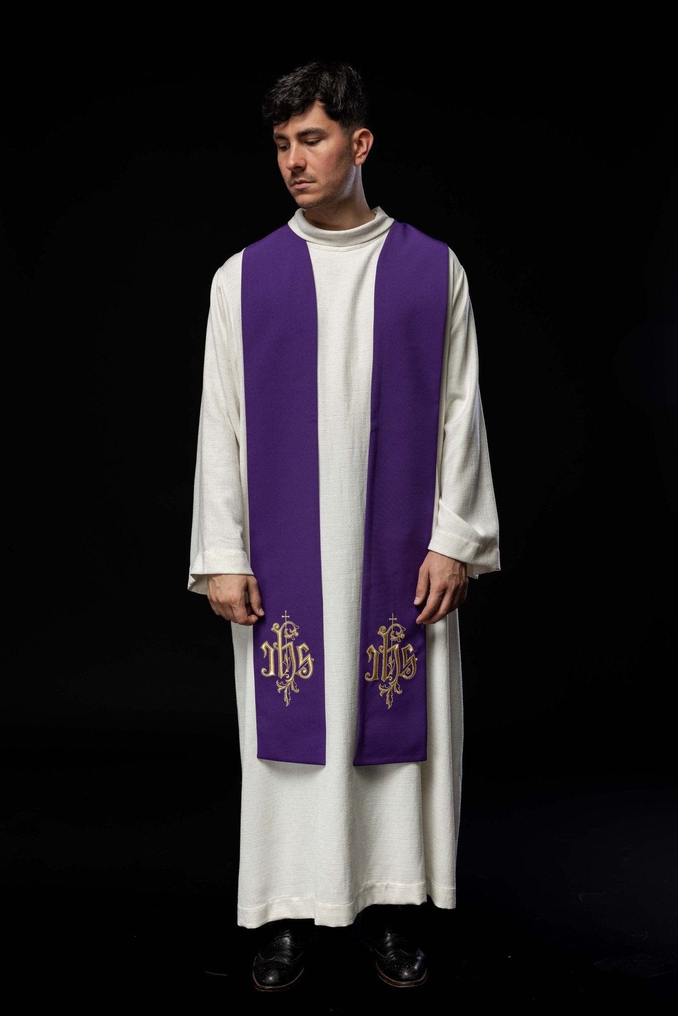 Purple embroidered IHS stole KST/053/03/12 FIOLET - HAFTINAUSA.COM