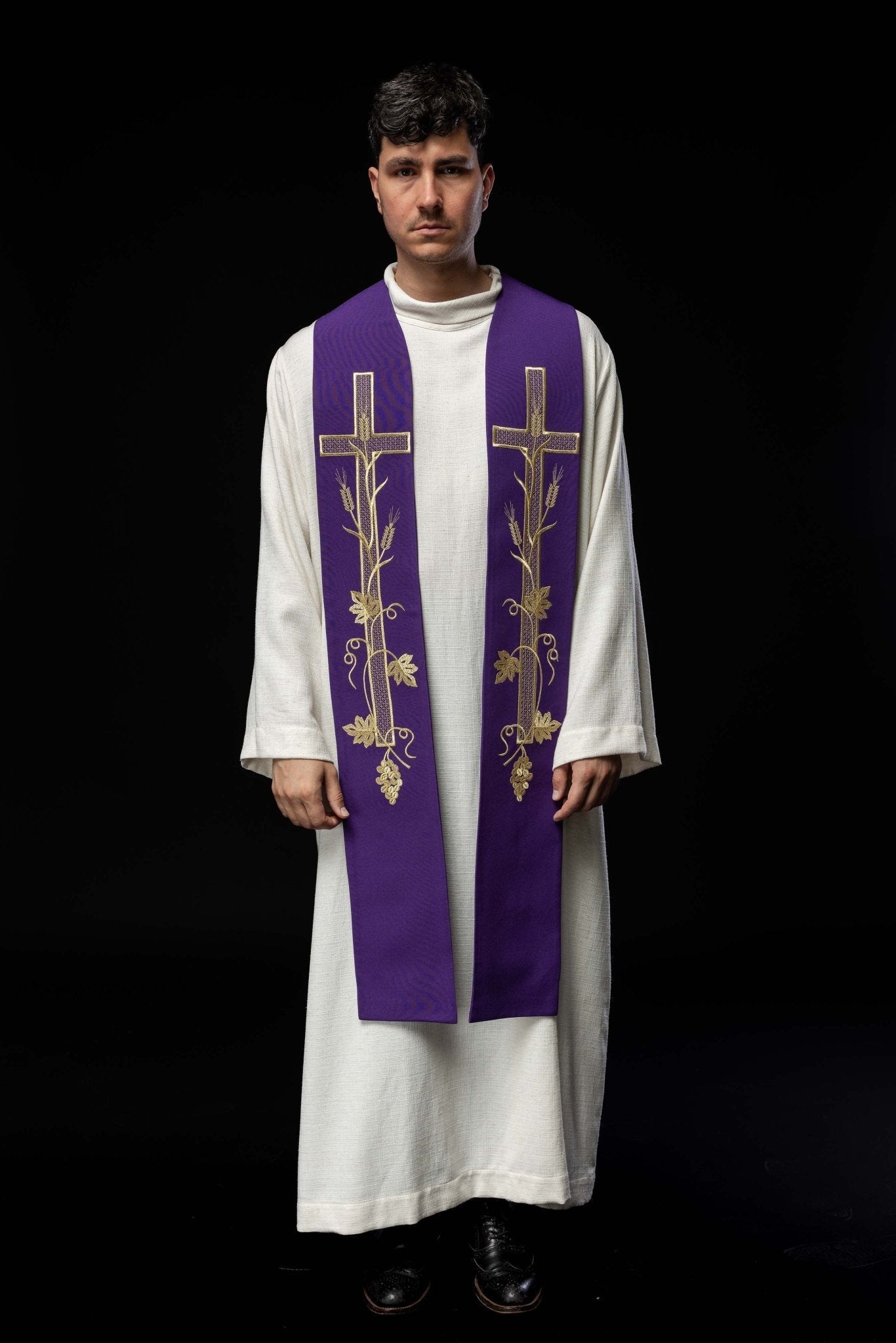 Purple priestly stole embroidered with a Cross KST/072/03/01 FIOLET - HAFTINAUSA.COM