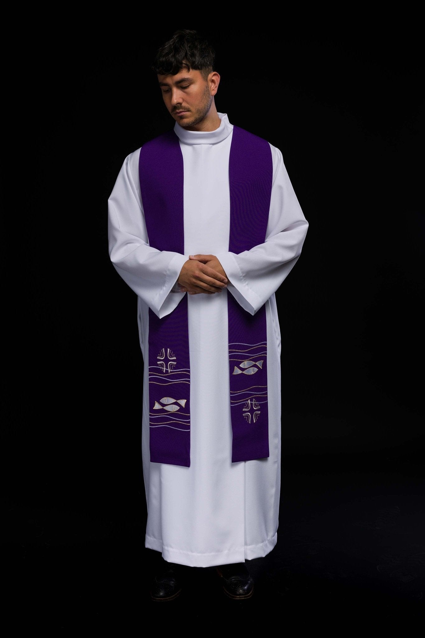 Purple priestly stole with embroidered Fish motif KST/022/03/01 FIOLET - HAFTINAUSA.COM