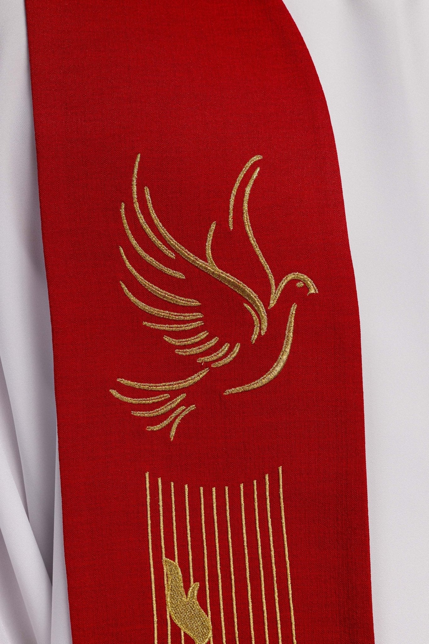 Red embroidered Holy Spirit stole KST/218/02/62 CZERWONY - HAFTINAUSA.COM