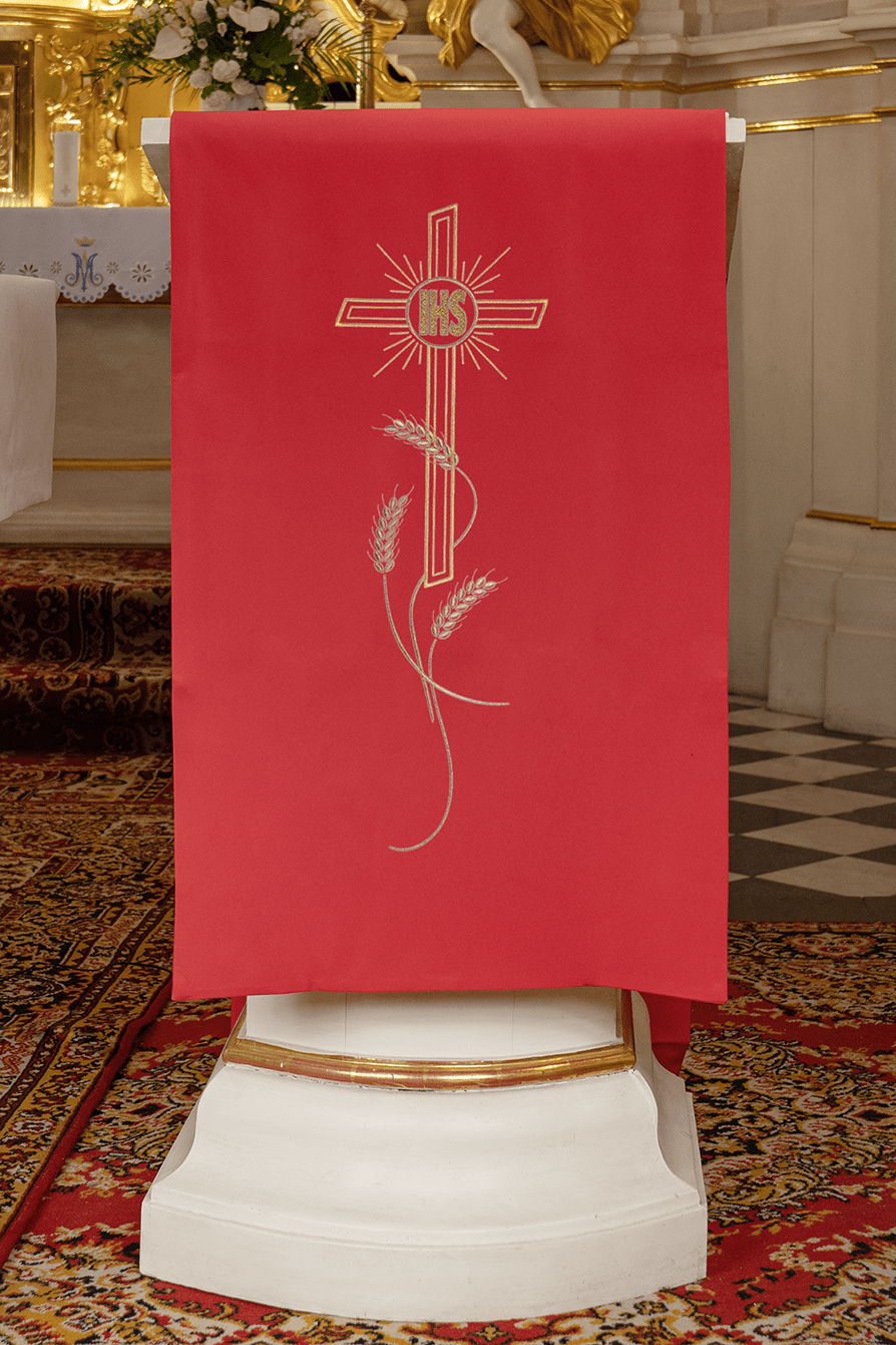 Red lectern cover embroidered with a Cross and IHS motif in red KMO/002/02/01 CZERWONY 55*250 - HAFTINAUSA.COM