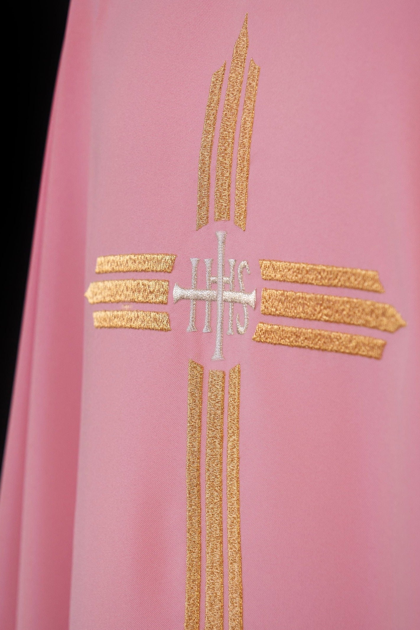 Pink chasuble embroidered with the symbol of Cross IHS