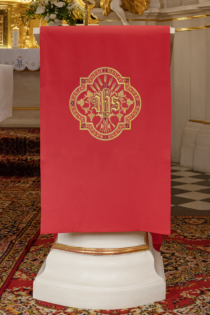 Red lectern cover with golden embroidery IHS in red - HAFTINAUSA.COM