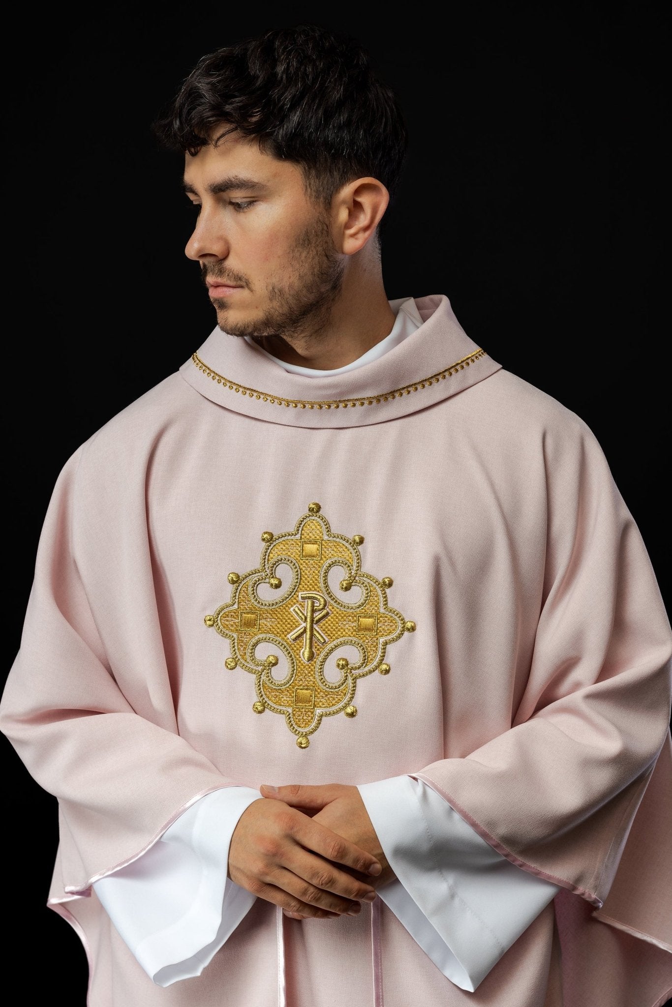 Simple pink chasuble with small PAX motif embroidery S - 7065 - 08 - 70 - HAFTINAUSA.COM