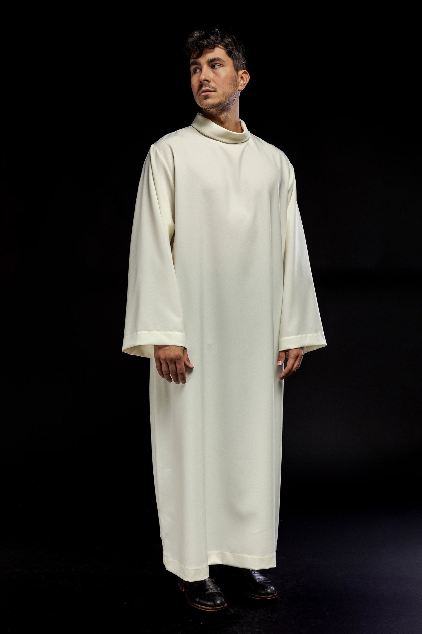 Simple plain alb cream colored KAB/021/05/12 135cm/164cm - HAFTINAUSA.COM