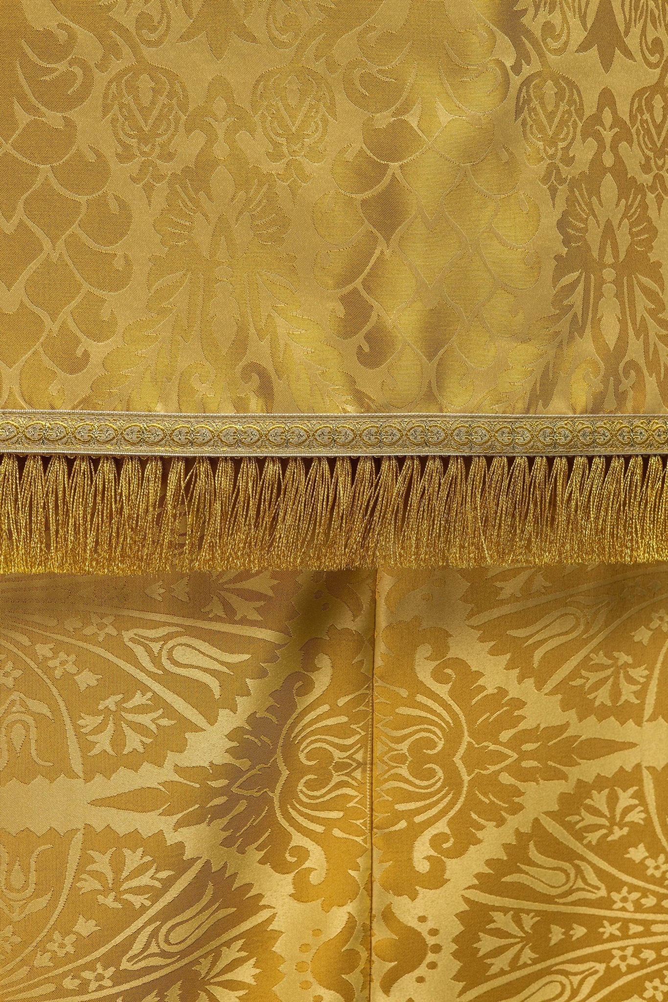 Smooth Roman Jacquard Cope KKP/159/05/83 150cm - HAFTINAUSA.COM