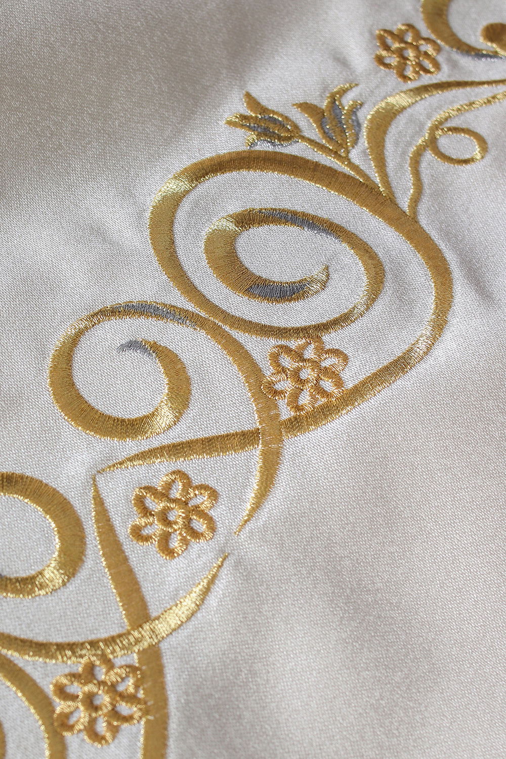 Ecru IHS embroidered liturgical veil