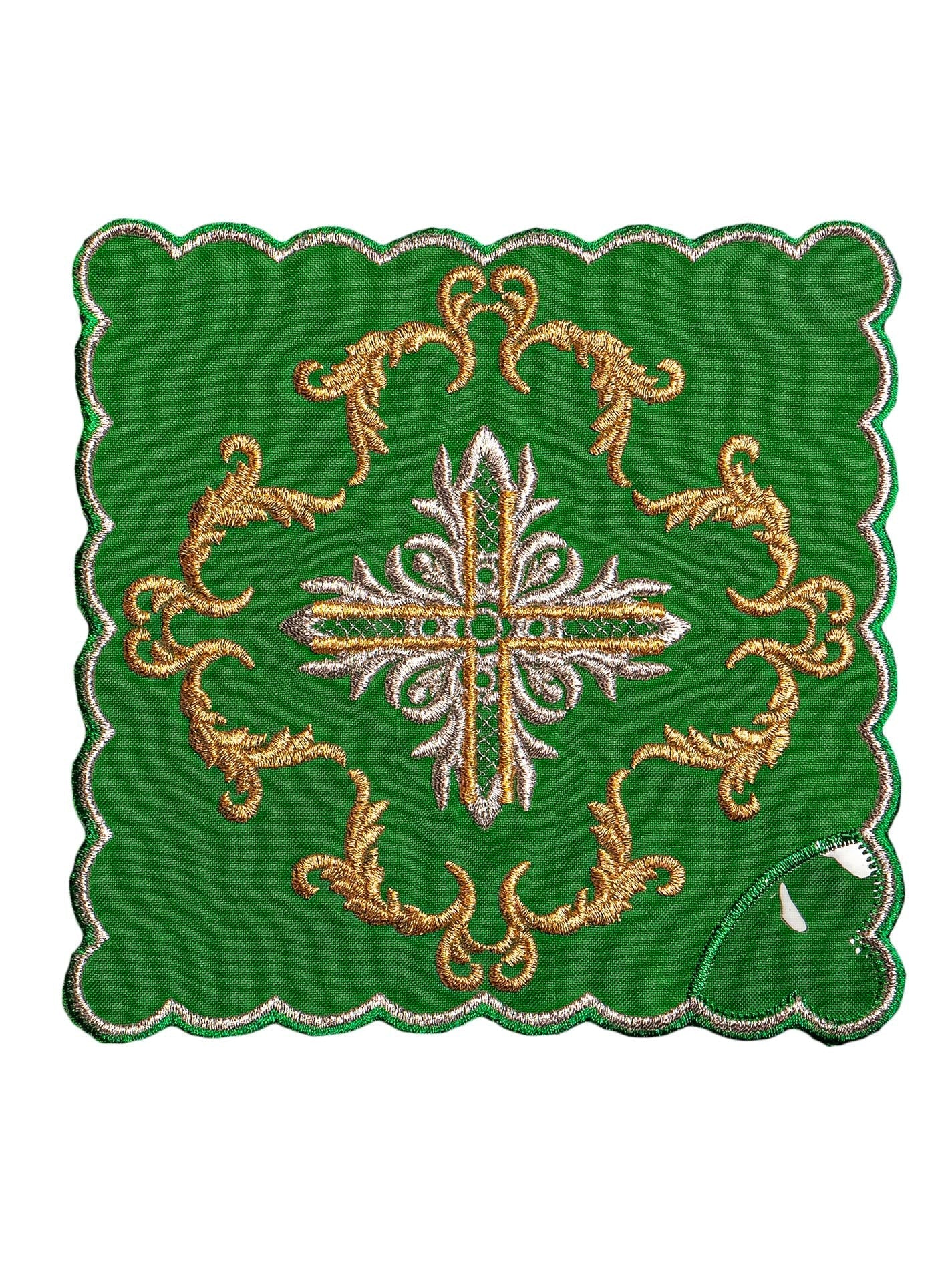 Chalice linens in green with silver cross