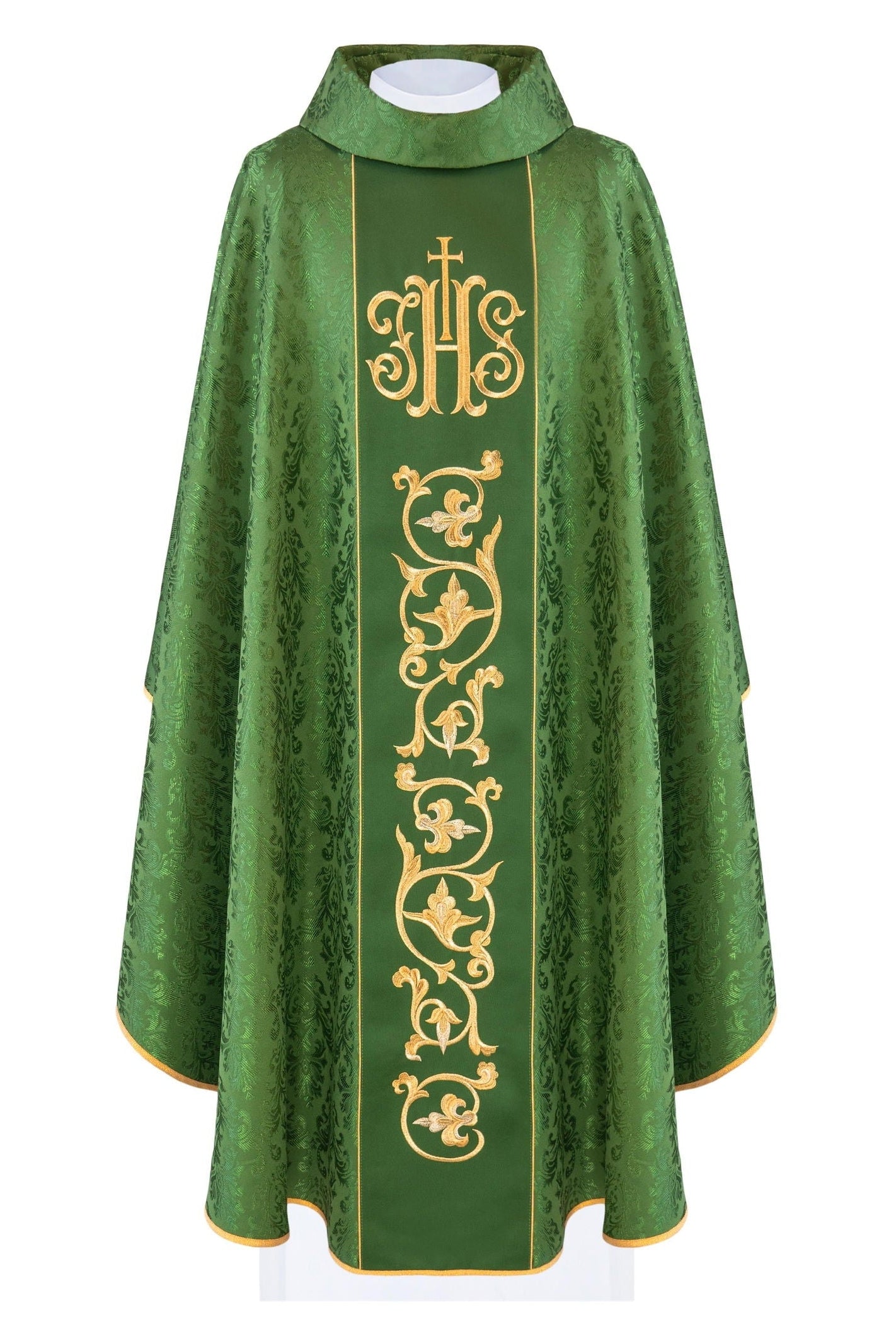 Green chasuble with JHS motif made of decorative texture